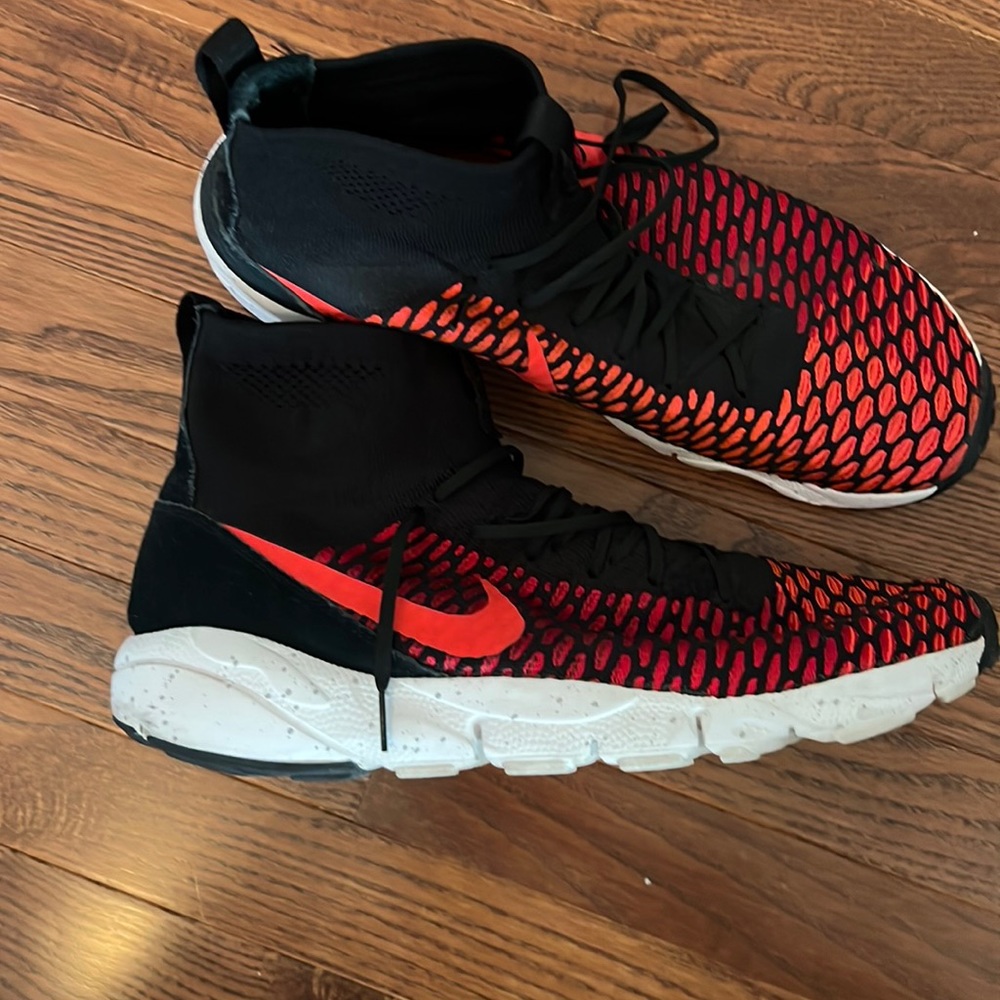 Nike Air Footscape Magista Flyknit